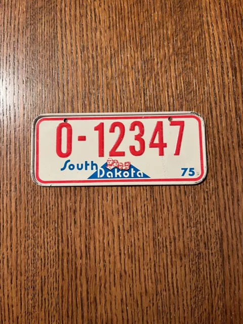 vintage tin Post Cereal bicycle license plate premium South Dakota 1975