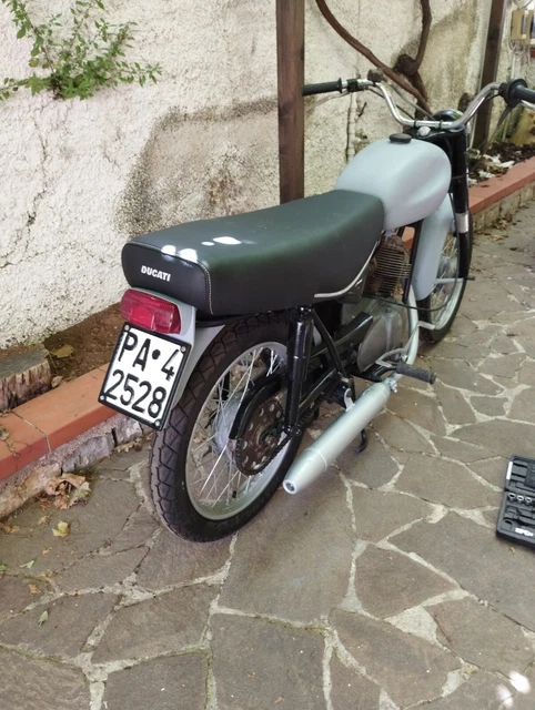 Ducati 98TS progetto   Con Gomme Nuove , Sella Nuova, Vendo  $ 650