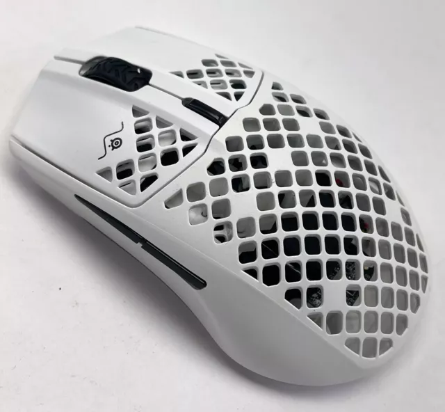 Mouse inalámbrico para juegos SteelSeries AEROX 3 M-00019 ultraligero - NIEVE