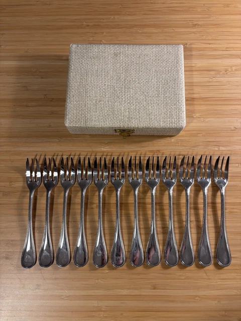 Ensemble de 4 cuillères et 2 fourchettes Christofle Modèle