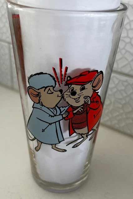 Vintage 1977 Walt Disney The Rescuers Collector Series Glass Cup - Bianca