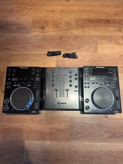 VESTAX VMC-002XLU 2 channel DJ mixer built-in USB audio