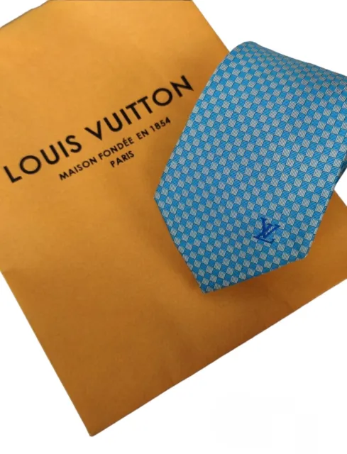 Louis Vuitton Satin Checkerboard Damier Tie Pattern - 100% Silk - Black/Gray