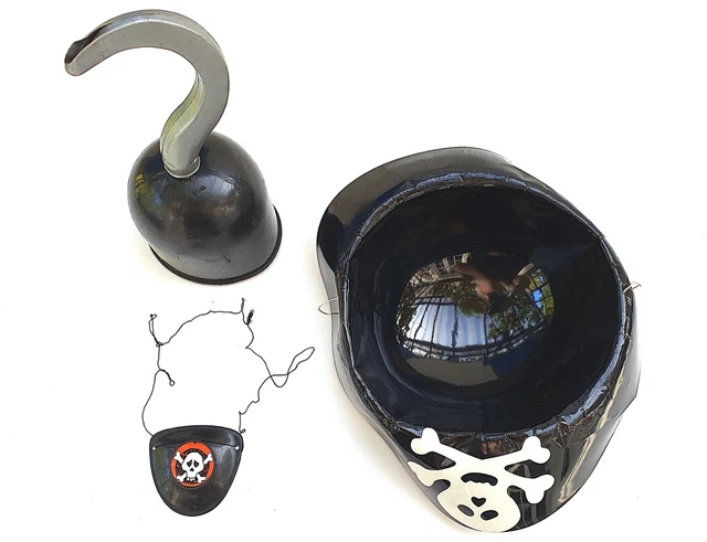 Ancien Déguisement      Panoplie Pirate       Années 80      Accessoires