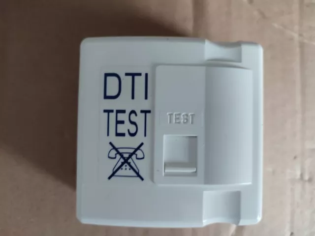 Prise DTI RJ45 blanc saillie