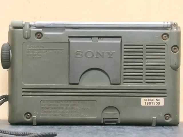 Sony ICF SW 11 Radio à ondes courtes entièrement fonctionnelle testée... 3