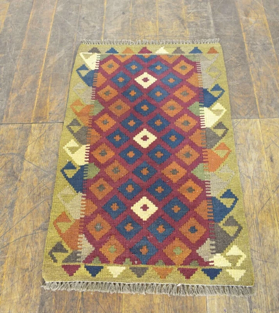Alfombra geométrica estilo vintage 98cm x 62cm