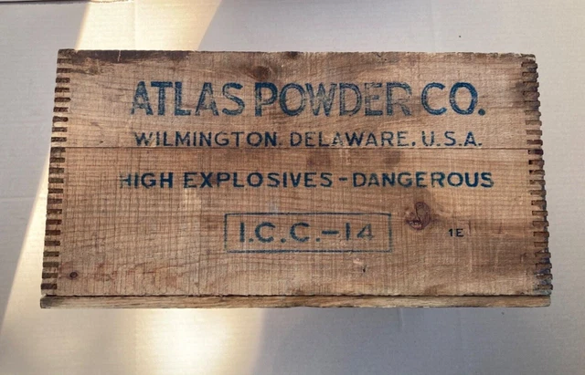 Vintage Atlas Powder Co. Wood Crate Box Dynamite Mining 3