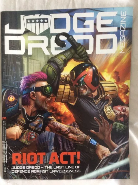 Judge Dredd Megazine Issue 383 / Dead Signal Mini-Trade (2000ad)