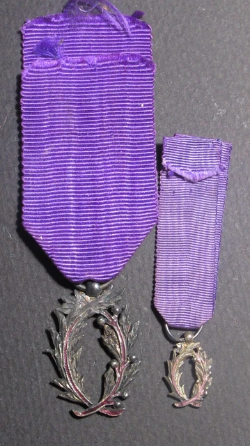 8.15CA) Lot de deux médailles françaises en Réduction french medal n°4