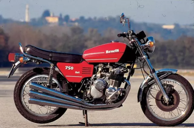 MANUALE OFFICINA BENELLI 500 QUATTRO e 750 SEI 69 PAG  completo ITALIANO PDF CD