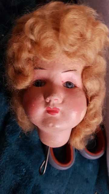 ANCIENNE POUPÉE DE 38 cm en carton bouilli. SFBJ PARIS 3 EUR 40,00 ANCIENNE POUPÉE DE 38 cm en carton bouilli. SFBJ PARIS 3 EUR 40,00