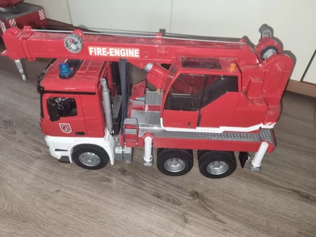 Feuerwehr mit Drehkran MAN von Bruder