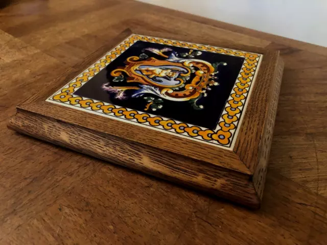 Petit Dessous De Plat En Faïence De Gien " Renaissance Fond Bleu "