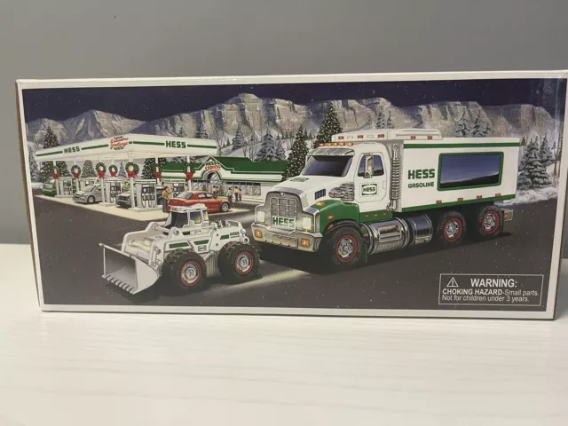 hess 2008 toy truck and front loader 2