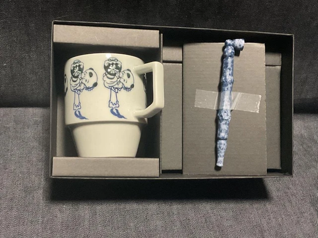 Juego de Taza y Kiseru GENGENAN  HASAMI con Pipa para Fumar Hasami Yaki