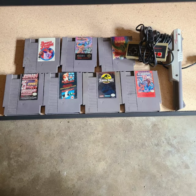 Nintendo NES lot Mario Jurassic Park Duck Hunt Wizards And Warriors