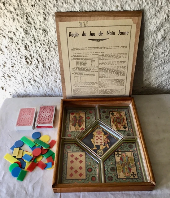 ANCIEN COFFRET EN bois- jeu Nain jaune EUR 30,00 - FR