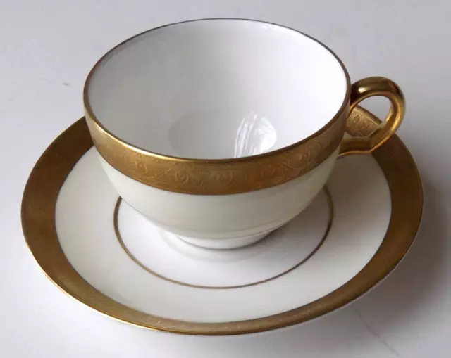 Minton K-159 "Buckingham" Cup and Saucer Set(s) - Heavy Gold Rim