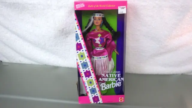 Vtg 1994 Mattel Native American Barbie Dolls Of The World in Box NRFB NIB