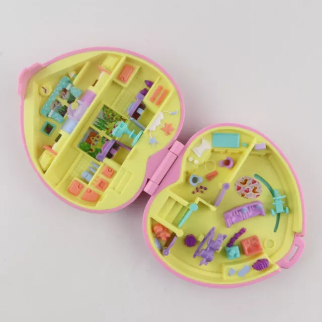 POLLY POCKET 1994 Perfect Playroom *COMPLETE w/ ALMOST PERFECT GOLD LOGO* 3