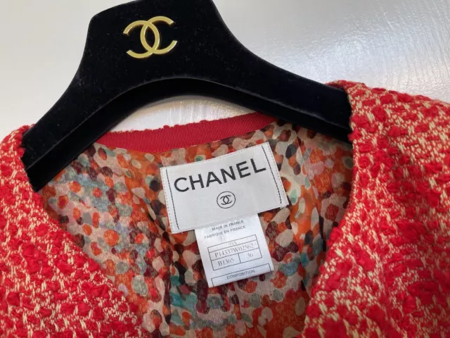 Chanel Black Chain and CC Logo Printed Denim Jacket FR 36 (UK 8) – Sellier