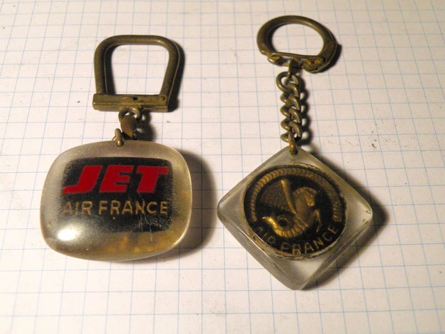 Ancien Porte-clés Air France – Caravelle / Boeing 707 – Bourbon France – Années 1960