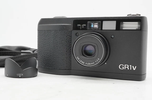 READ [Near MINT /w Hood] Ricoh GR1v Black Date Point & Shoot Film Camera JAPAN