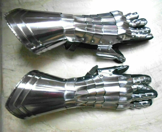 Medieval Pair Of Gauntlets Knight Armor Gloves Bracers Fully Wearable Larp gift