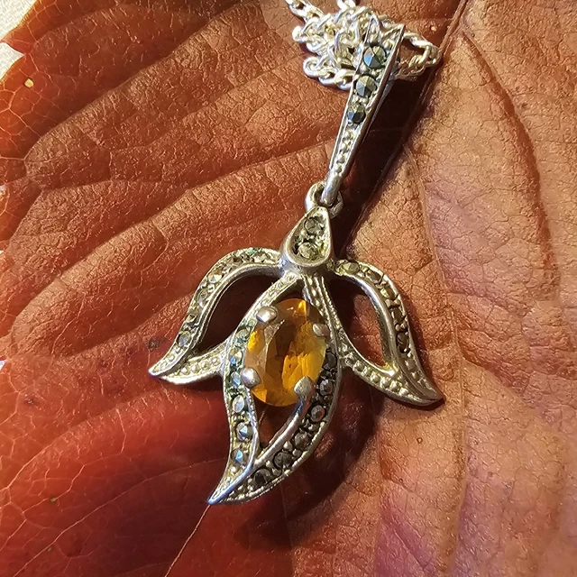 Collier Pendentif Ancien - Émeraude De Colombie, Topaze, Or Blanc Et Argent - Occasion
