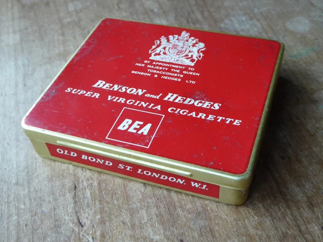 20 cigarettes ireland Cigarettes ireland hi-res stock photography and images