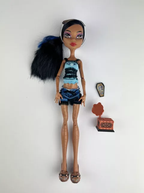 Monster High Doll 2013 Dead Tired Robecca Steam