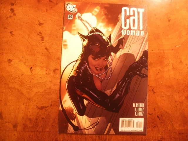 NM+ DC 2002 Series Comic: CATWOMAN #80 (Vol 3) Adam Hughes Cover (Selina Kyle)