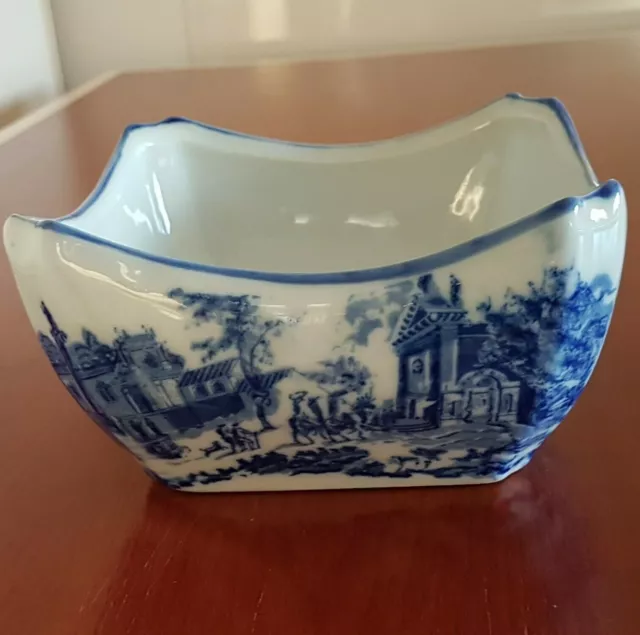 Victoria Ware Ironstone Bowl Dish with City Scene Flow Blue and White Vintage