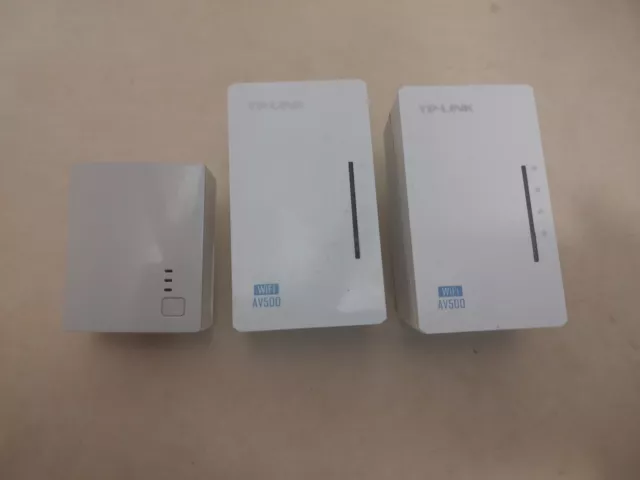 TP-LINK TL-WPA4220KIT 300Mbps AV500 WiFi Powerline Extensor Kit de Inicio