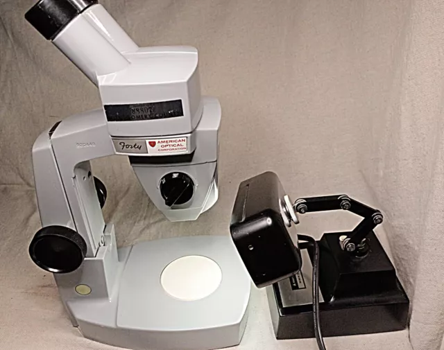 American Optical AO Spencer "Forty" Stereo inspection microscope