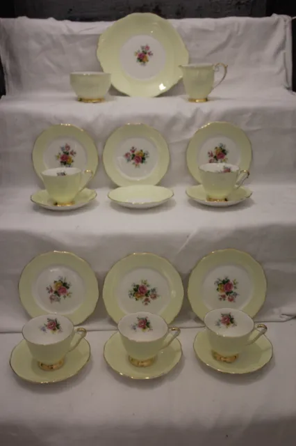 10870] Lovely Queen Anne Bone China Tea Set Yellow Pink Roses Inside 20 Pieces