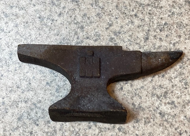 Vintage International Harvester Brass Anvil Paperweight Rare