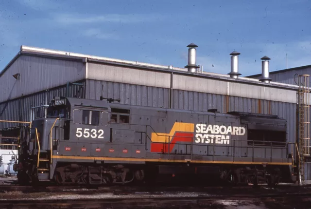 Duplicate Train Slide Seaboard U-30-B #5532 04/1980 Richmond Virginia