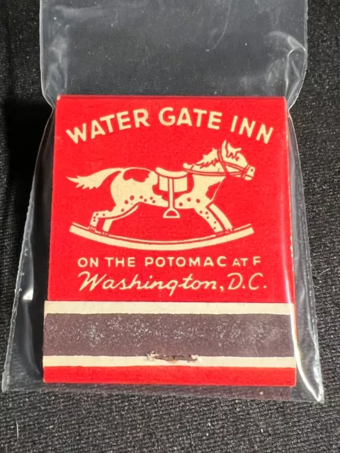 Vintage Matchbook - Water Gate Inn - Washington, Dc - Unstruck Beauty!