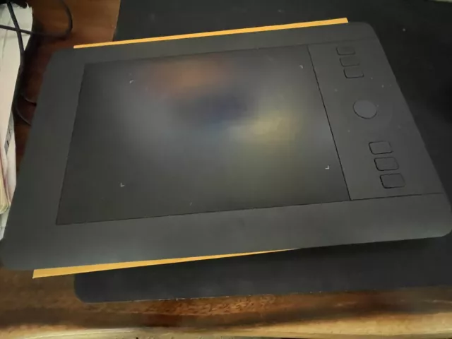 Wacom PTH451 Graphics Tablet