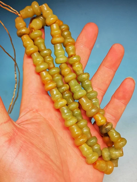 Elegant Old Hetian Jade Hand-carved Ancient Spiral Buddha Bead Necklace C74