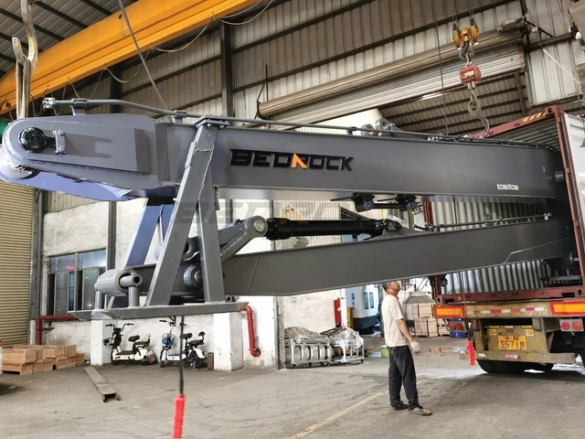 18M Long Reach Fits Volvo Ec300/Ec290 Excavator