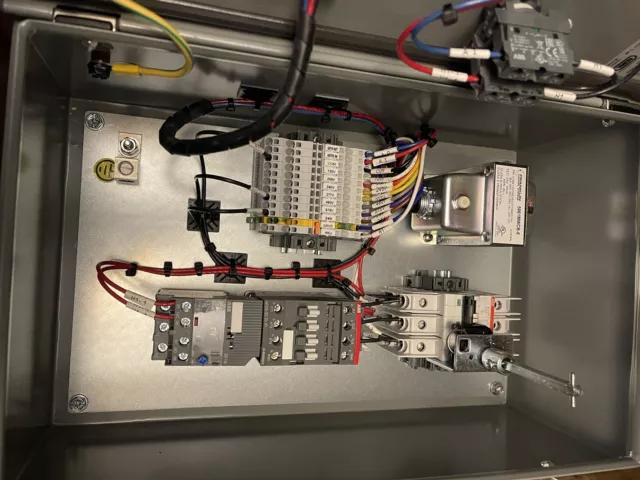 Motor & Pump Control Panel 3 HP 480V N4/12 ABB Breaker Disconnect ELO CPT HOA