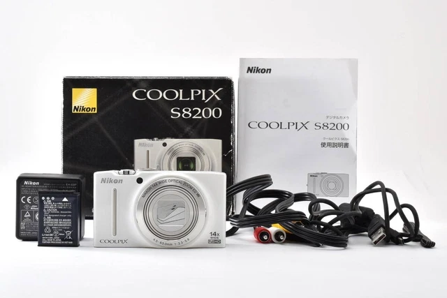 READ[NEAR MINT] NIKON COOLPIX S8200 16.1MP 14x Zoom Compact