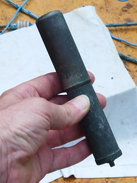 Petite Pompe à Vélo Ancienne En Laiton - Vintage - Pochette De Selle - Occasion Bon état - Fabriquée En France
