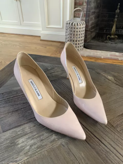 Manolo Blahnik Pointed Toe Pump Nude Heels Pale Pink Size 38.5 BB Patent