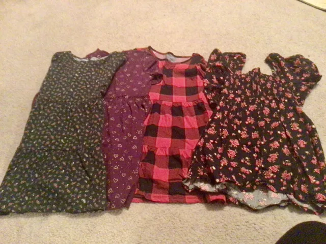Girls Old Navy Size 8 Dresses Total 4 Plaid, Red, Green, Maroon