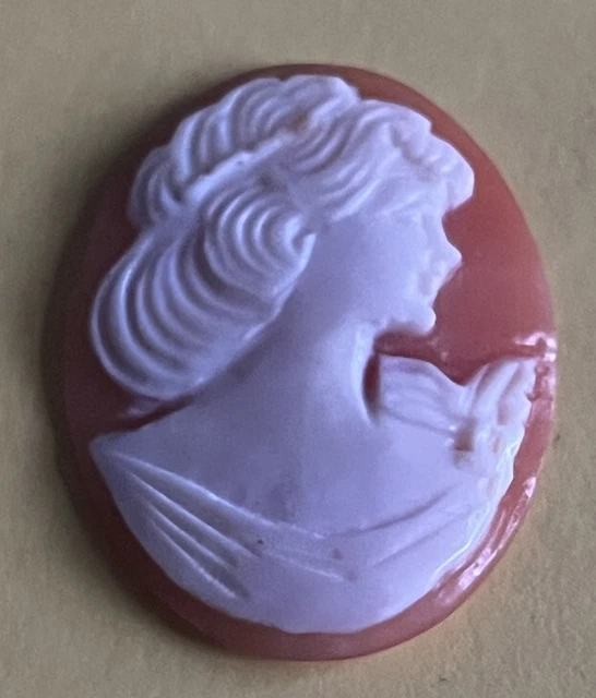 super grand tour roman style shell cameo
