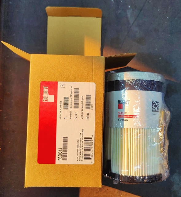 FLEETGUARD FS20313 FUEL Water Separator Filter for Volvo/Mack 24009059/